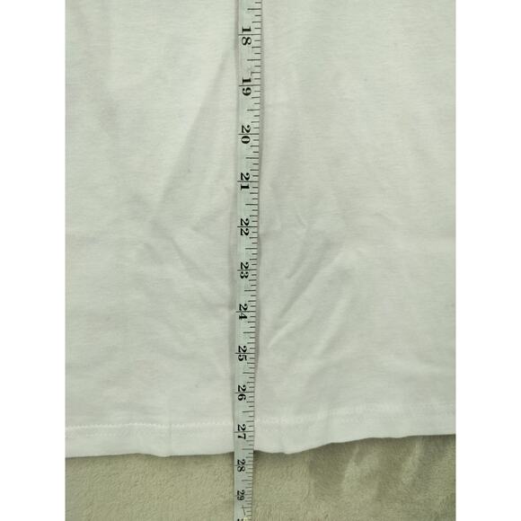 Graphic T-Shirt Size Large Color White David popping a gum - Picture 4 of 7